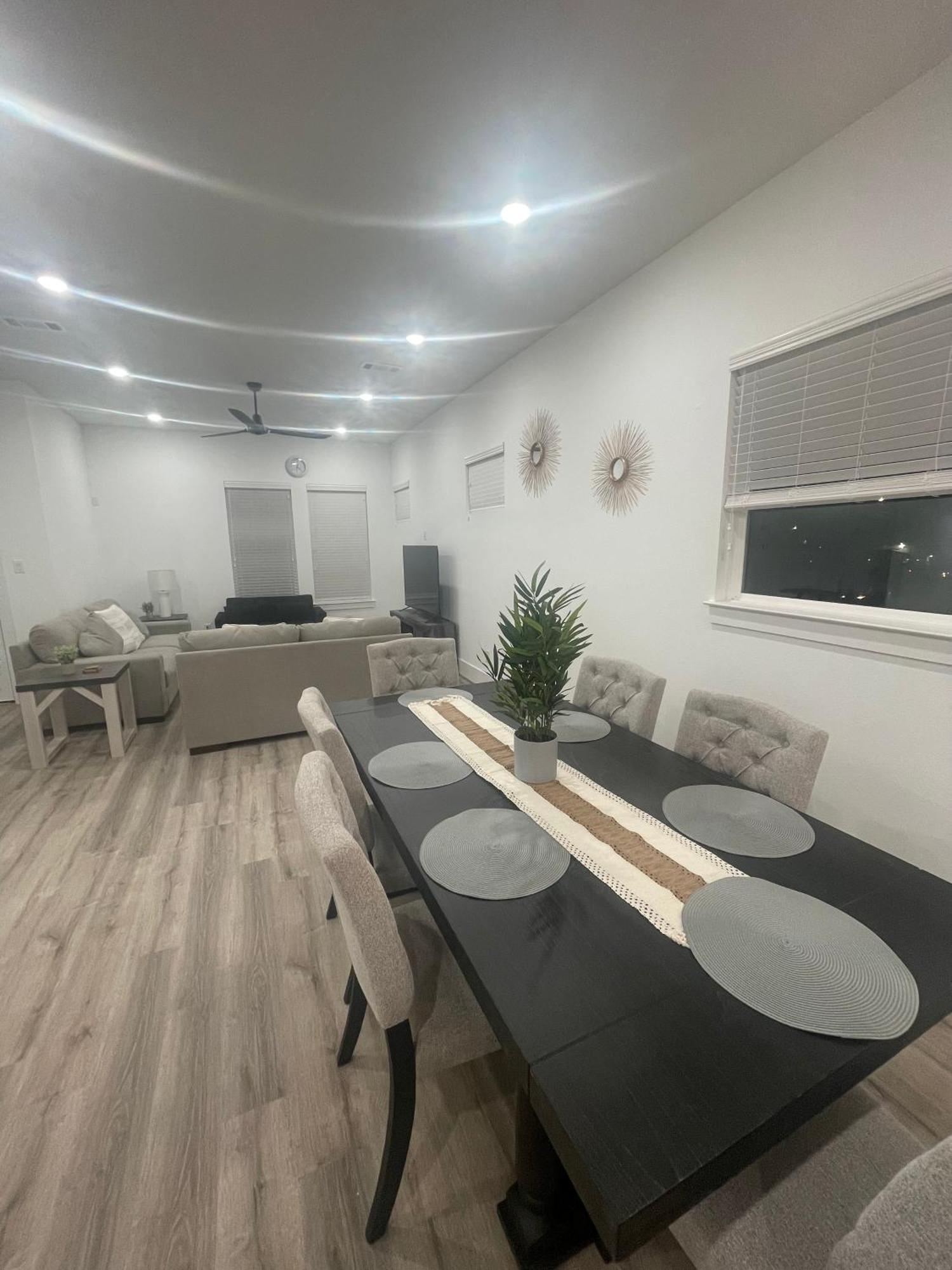 Comfortable 3 Bedroom - Heart Of Texas Medical Center Houston Esterno foto