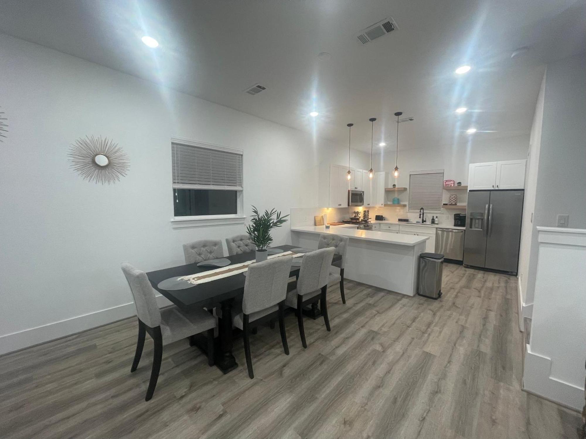 Comfortable 3 Bedroom - Heart Of Texas Medical Center Houston Esterno foto